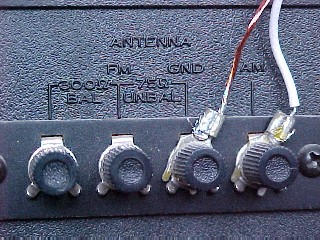 Antenna Connection to Receiver