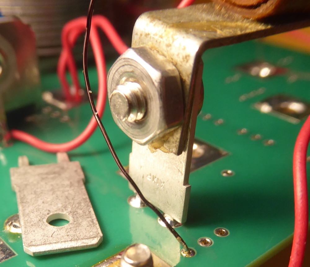 Solder tabs for mounting the
              loopstick